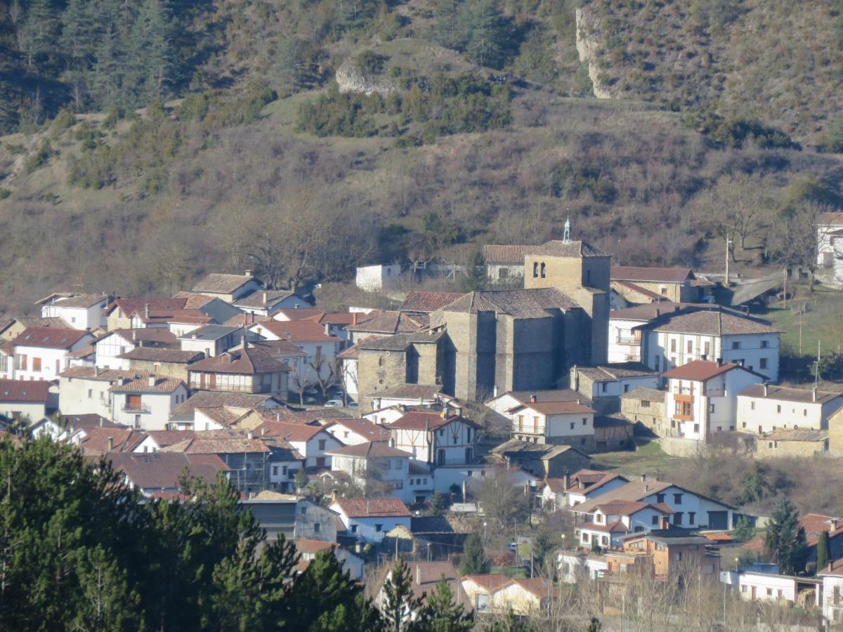 Casa Rural Urandi I Burgui Exterior photo